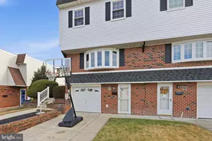 11119 Templeton Dr, Philadelphia, PA 19154 - Photo 2