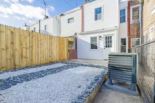 3269 Livingston St, Philadelphia, PA 19134 - Photo 12