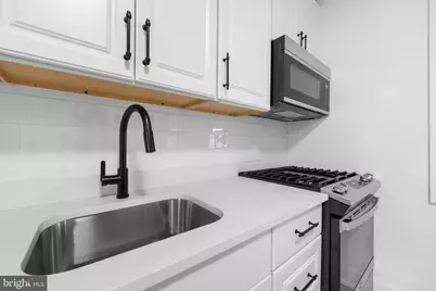 2508 E Indiana Avenue, Philadelphia, PA 19134 - Photo 12