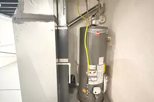 355 E Loudon St, Philadelphia, PA 19120 - Photo 18