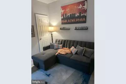 424 E Girard Avenue, Philadelphia, PA 19125 - Photo 2