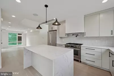 608 N Brenna Walk, Philadelphia, PA 19123 - Photo 20