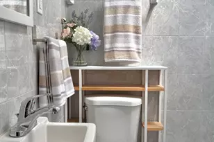 2416 Manning St, Philadelphia, PA 19103 - Photo 6