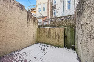 2416 Manning St, Philadelphia, PA 19103 - Photo 12