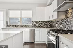 4770 Pechin St, Philadelphia, PA 19128 - Photo 14