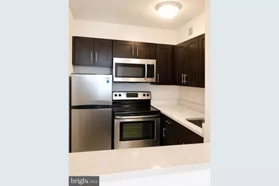224 W Rittenhouse Square #817, Philadelphia, PA 19103 - Photo 4