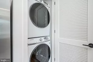 1301 Bainbridge St, Philadelphia, PA 19147 - Photo 6