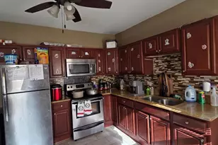 2069 Margaret St, Philadelphia, PA 19124 - Photo 4
