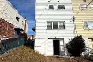 2536 Maxwell St, Philadelphia, PA 19152 - Photo 10