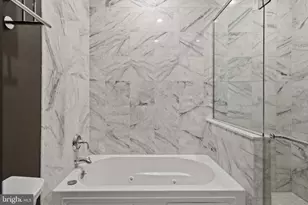 1100 S Broad St, Philadelphia, PA 19146 - Photo 6