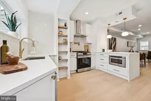 1019 Ellsworth St, Philadelphia, PA 19147 - Photo 2