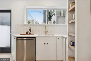 1019 Ellsworth St, Philadelphia, PA 19147 - Photo 12