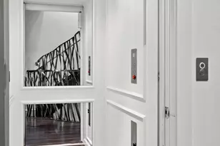 2041 Locust St, Philadelphia, PA 19103 - Photo 12