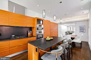 2041 Locust St, Philadelphia, PA 19103 - Photo 52