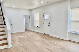 1817 S 5th St, Philadelphia, PA 19148 - Photo 2