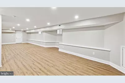 1821 W Porter Street, Philadelphia, PA 19145 - Photo 16