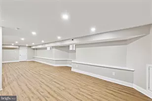 1821 W Porter St, Philadelphia, PA 19145 - Photo 16