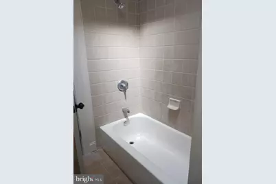 265 W Fisher Avenue, Philadelphia, PA 19120 - Photo 2