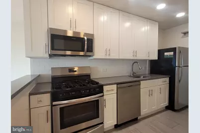 210 Locust Street #19FW, Philadelphia, PA 19106 - Photo 6