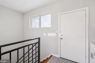 3828 Manor St, Philadelphia, PA 19128 - Photo 12