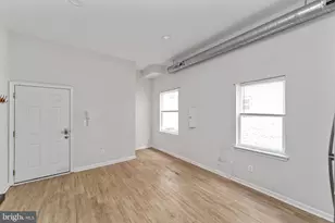 1305 N 15th St, Philadelphia, PA 19121 - Photo 2
