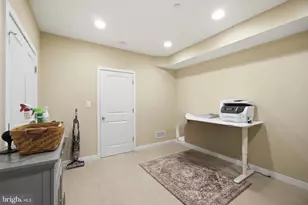 916 S 20th St, Philadelphia, PA 19146 - Photo 14