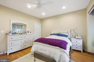 916 S 20th St, Philadelphia, PA 19146 - Photo 4