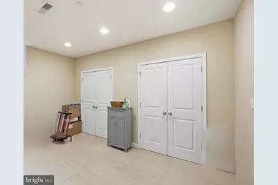 916 S 20th Street #A, Philadelphia, PA 19146 - Photo 8