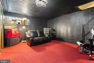 6152 N Warnock St, Philadelphia, PA 19141 - Photo 18