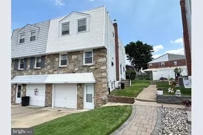 11125 Kirby Drive, Philadelphia, PA 19154 - Photo 2