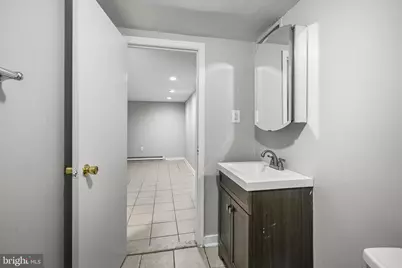 1734 Spruce Street #1R, Philadelphia, PA 19103 - Photo 12