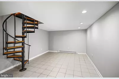 1734 Spruce Street #1R, Philadelphia, PA 19103 - Photo 8