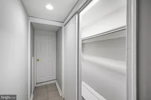 1734 Spruce St, Philadelphia, PA 19103 - Photo 10