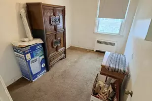 1610 E Walnut Ln, Philadelphia, PA 19138 - Photo 10