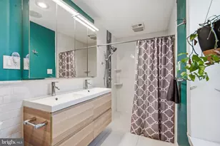 636 Carpenter St, Philadelphia, PA 19147 - Photo 34