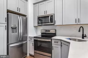 3 N Columbus Blvd, Philadelphia, PA 19106 - Photo 2