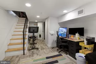 2322 Wilder St, Philadelphia, PA 19146 - Photo 30