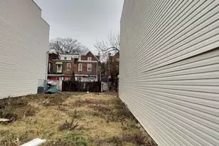 17 N Farson St, Philadelphia, PA 19139 - Photo 4