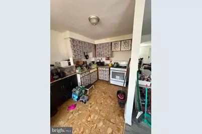 421 W Cayuga Street, Philadelphia, PA 19140 - Photo 2