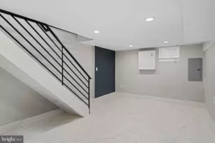 1629 S Camac St, Philadelphia, PA 19148 - Photo 32