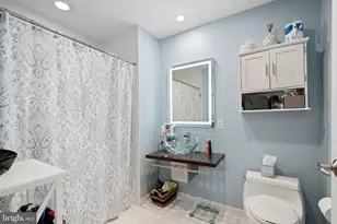 1352 South St, Philadelphia, PA 19147 - Photo 14