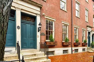 915 Clinton St, Philadelphia, PA 19107 - Photo 1