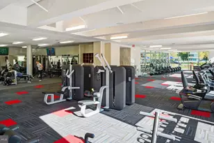 2200 Benjamin Franklin Pkwy, Philadelphia, PA 19130 - Photo 12