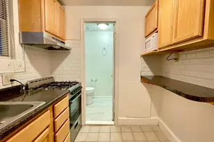 1707 Spruce St, Philadelphia, PA 19103 - Photo 4