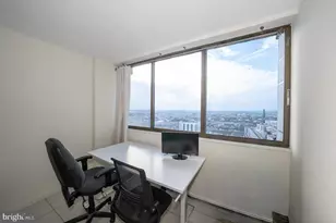 1326 Spruce St, Philadelphia, PA 19107 - Photo 14