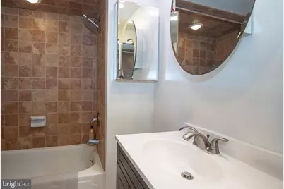 1326 Spruce Street #2908, Philadelphia, PA 19107 - Photo 16