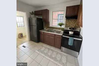 229 W Sheldon Street, Philadelphia, PA 19120 - Photo 2