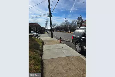 2204 E Washington Lane, Philadelphia, PA 19138 - Photo 4