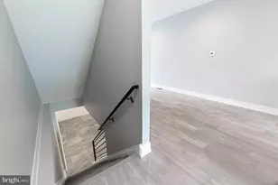 2055 Tasker St, Philadelphia, PA 19145 - Photo 36