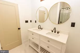 2207 N 4th St, Philadelphia, PA 19133 - Photo 28